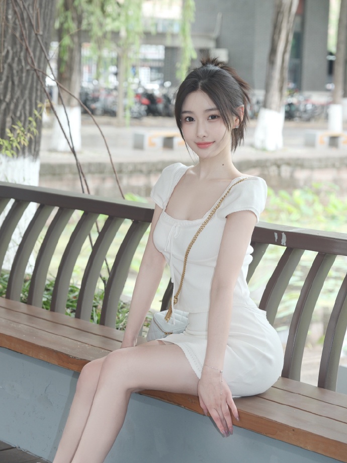 素媛 封面